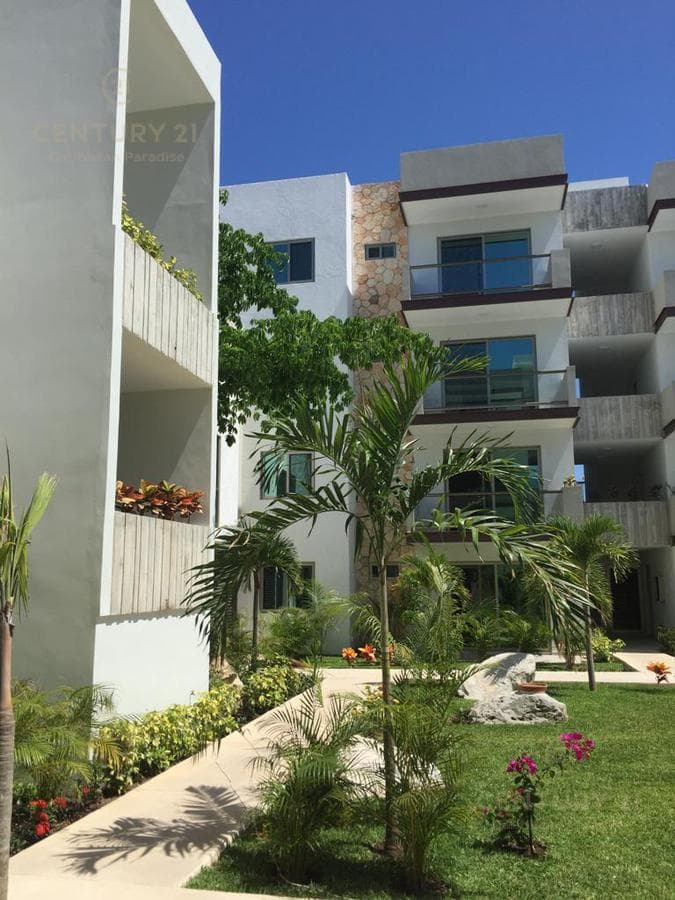 Spacious 2-bedroom apartments in Playa del Carmen P2374