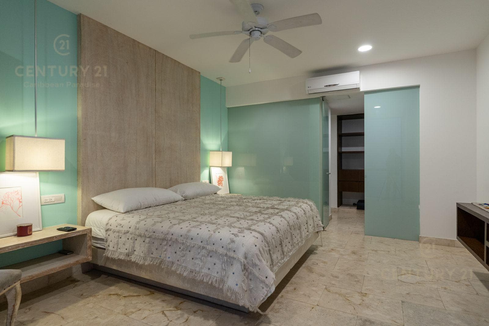 Apartment for Sale in the ANAH Condominium, Playa del Carmen C3820
