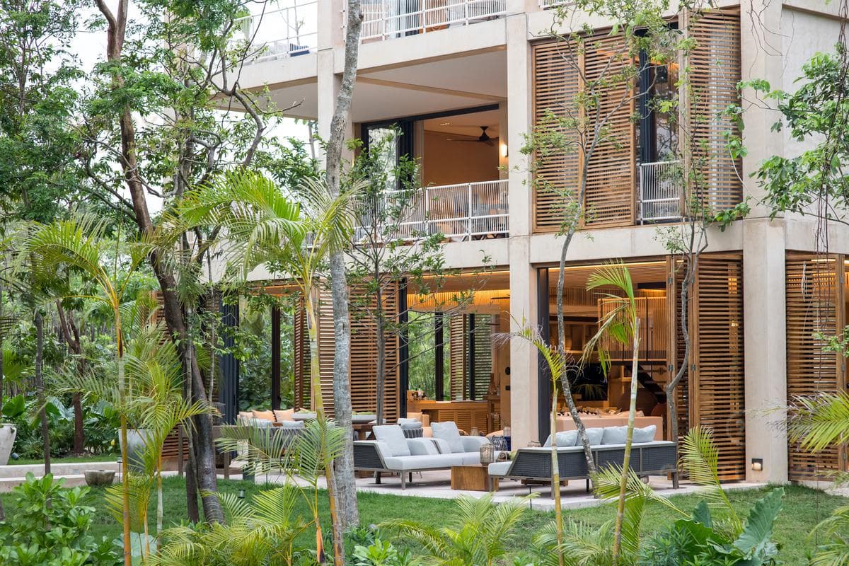 Increible casa en zona residencial prvilegiada de Playa del Carmen P3452
