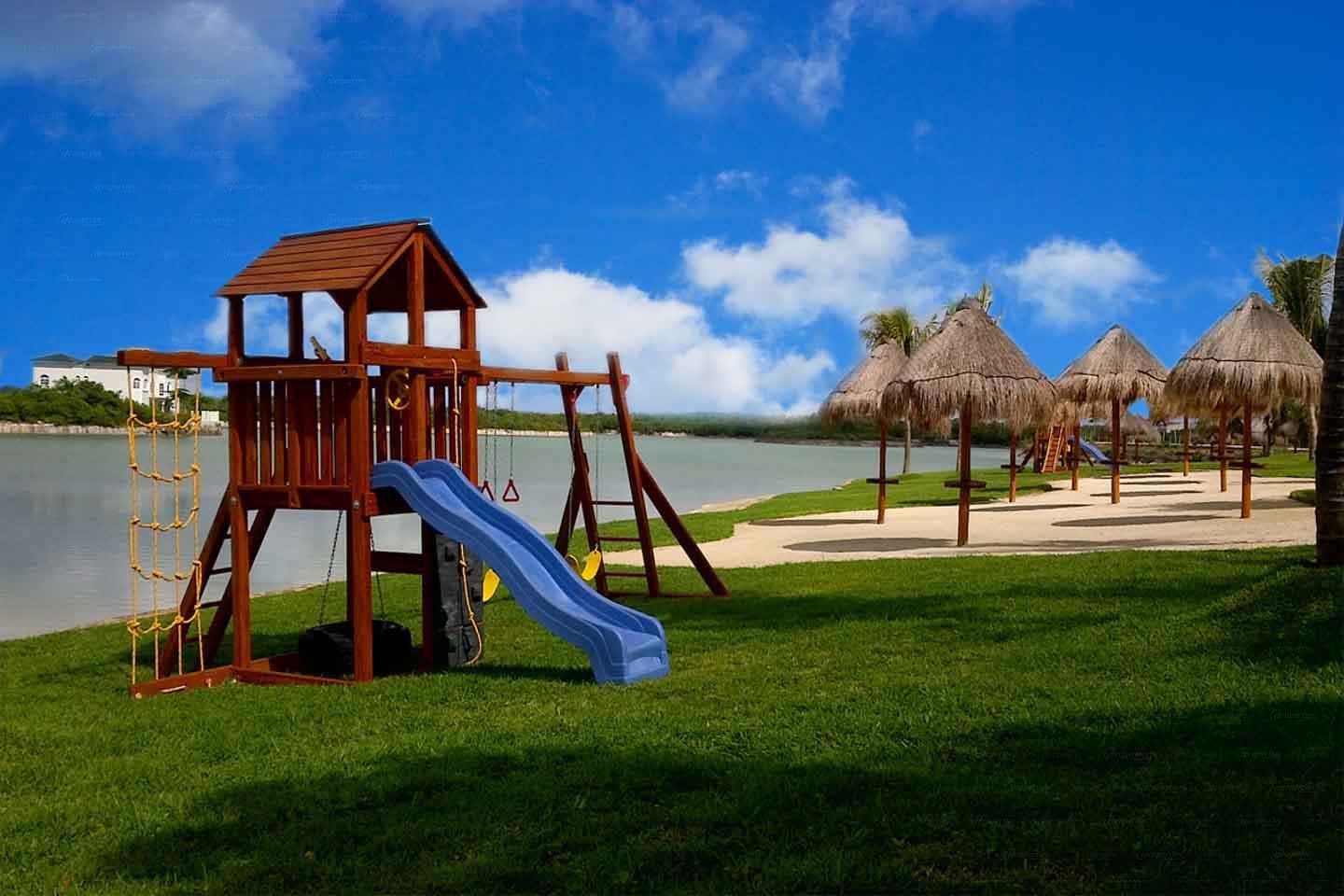 PRESALE: Residential Lots in the Caobas Block at Residencial Lagos del Sol