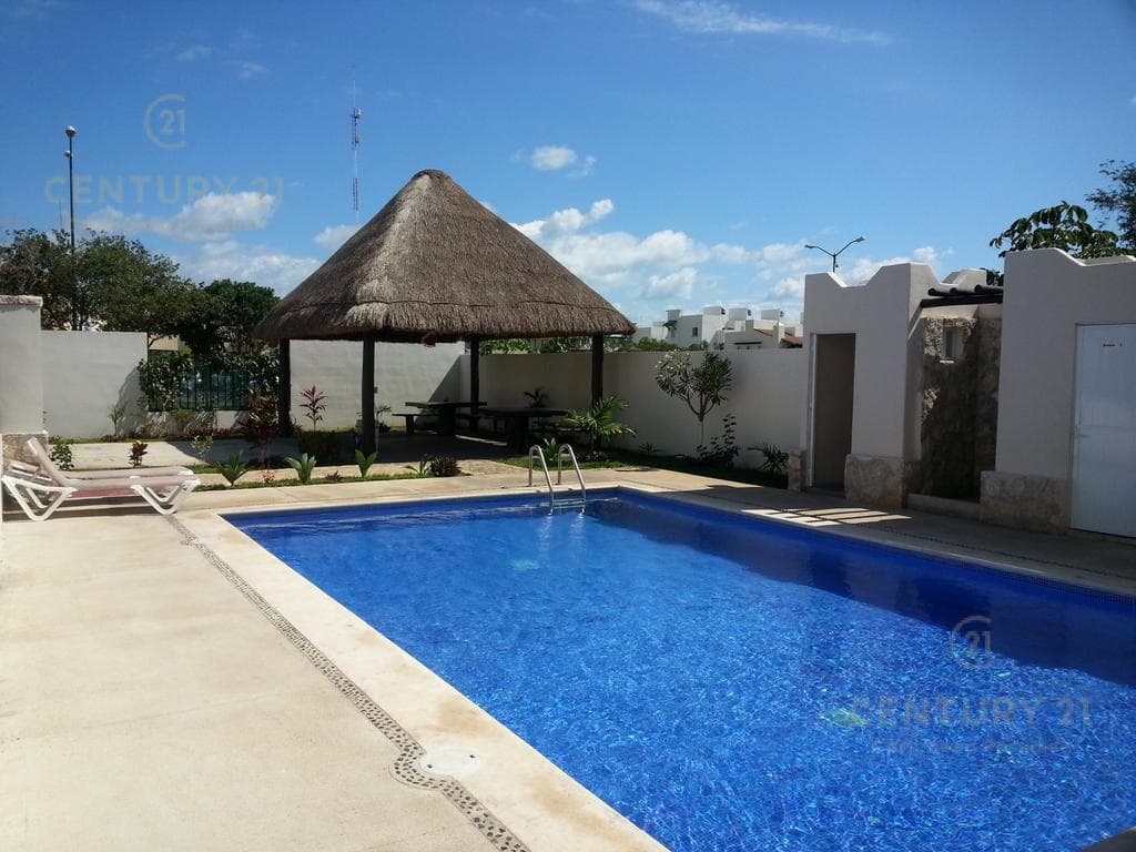 EN RENTA bonito departamento 2 rec. Cerrada Morell, Residencial Real Ibiza, Playa del Carmen P2840