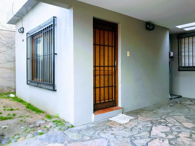 4-room apartment in Ituzaingó Norte with a patio and barbecue area, and financing available for up to 40%