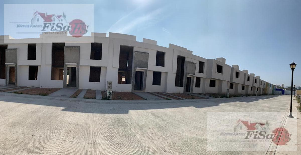 HOUSE FOR SALE - CHABACANOS CONDOMINIUM