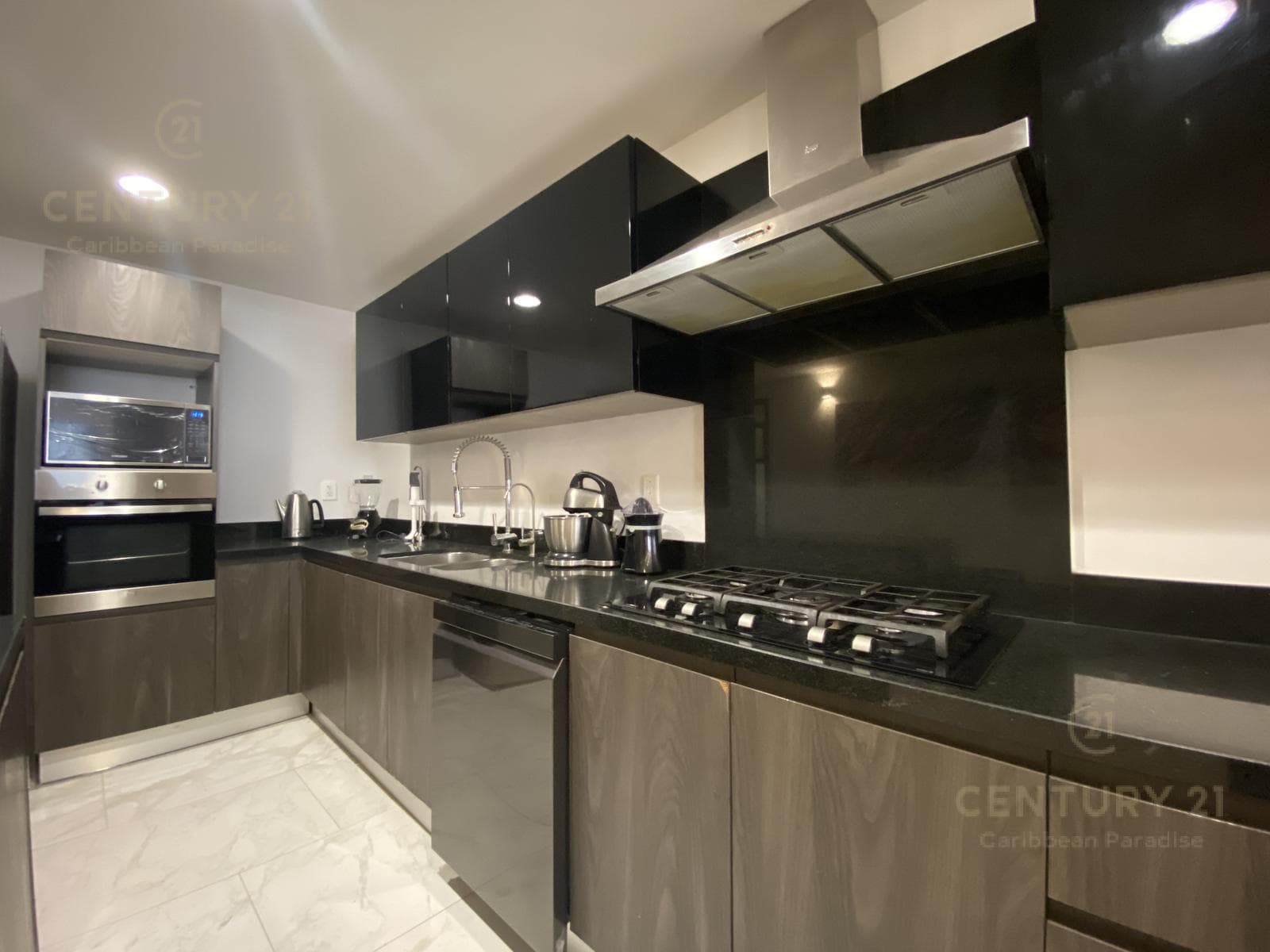 3-Bedroom Furnished Apartment for Sale | Be Towers Cancun | C3882