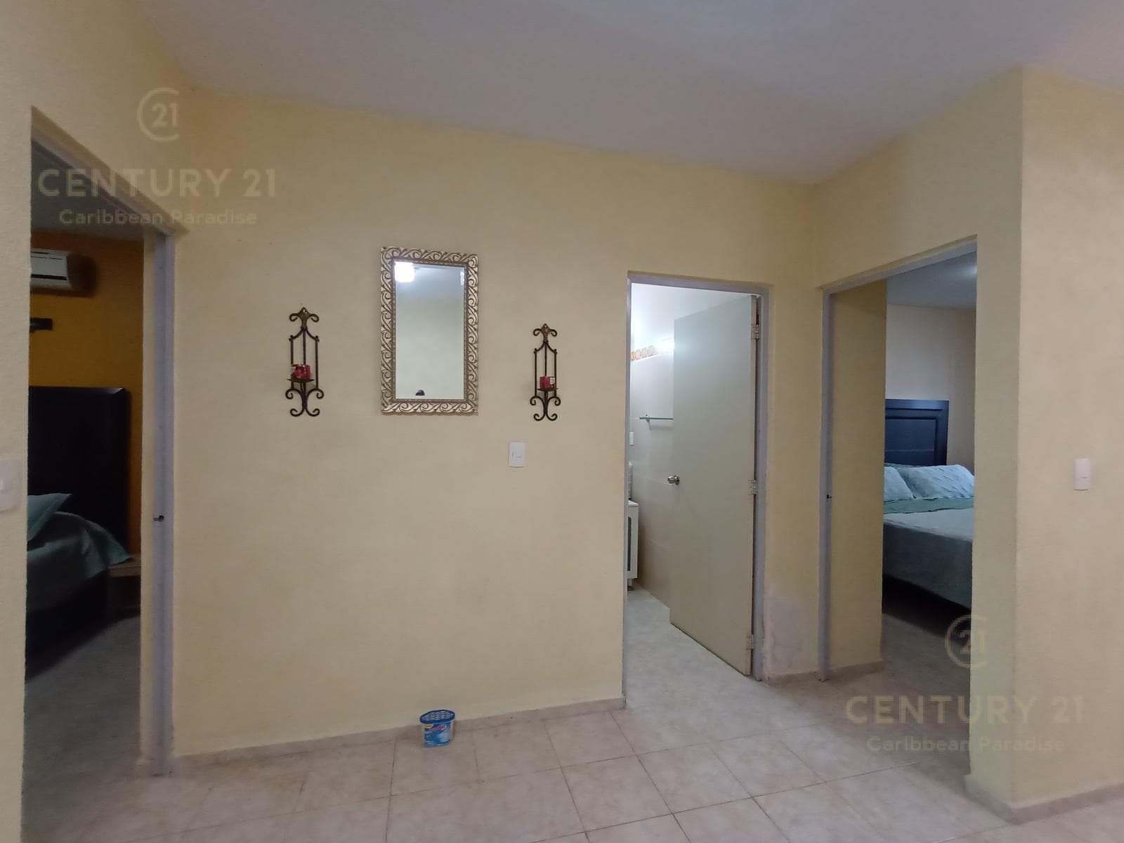 Spacious 6-Bedroom Tuscan-Style House on Chemuyil Avenue, Playa del Carmen P4117