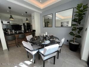 House for Sale on Avenida Prolongación Cuajimalpa de Morelos, Cuajimalpa 25-652 GIS