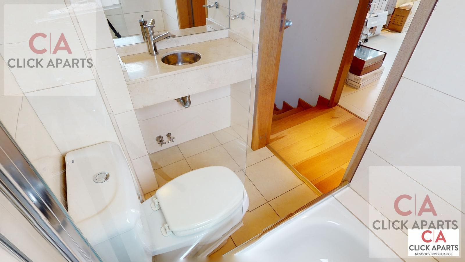 FOR SALE - 6-ROOM UPPER-FLOOR APARTMENT - WILL ACCEPT APARTMENTS OR LAND AS PART OF PAYMENT - CABALLITO
