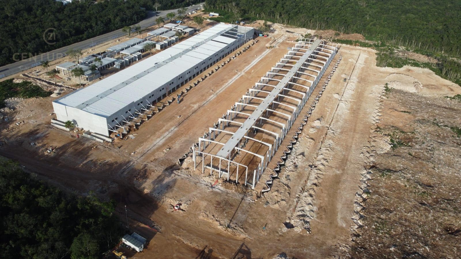 Bodegas en Venta en próxima Central de Abastos en Playa del Carmen P3395