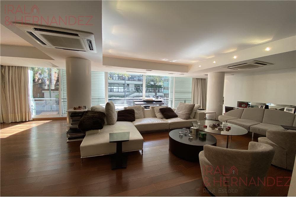 5-ROOM APARTMENT FOR SALE WITH MAID'S QUARTERS IN BELGRANO