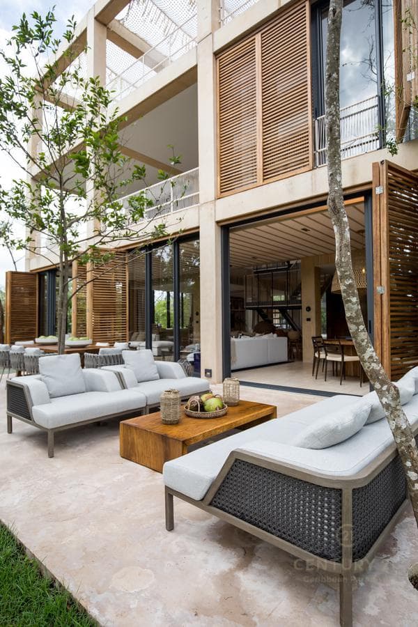 Increible casa en zona residencial prvilegiada de Playa del Carmen P3452