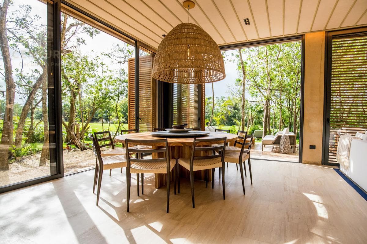 Increible casa en zona residencial prvilegiada de Playa del Carmen P3452