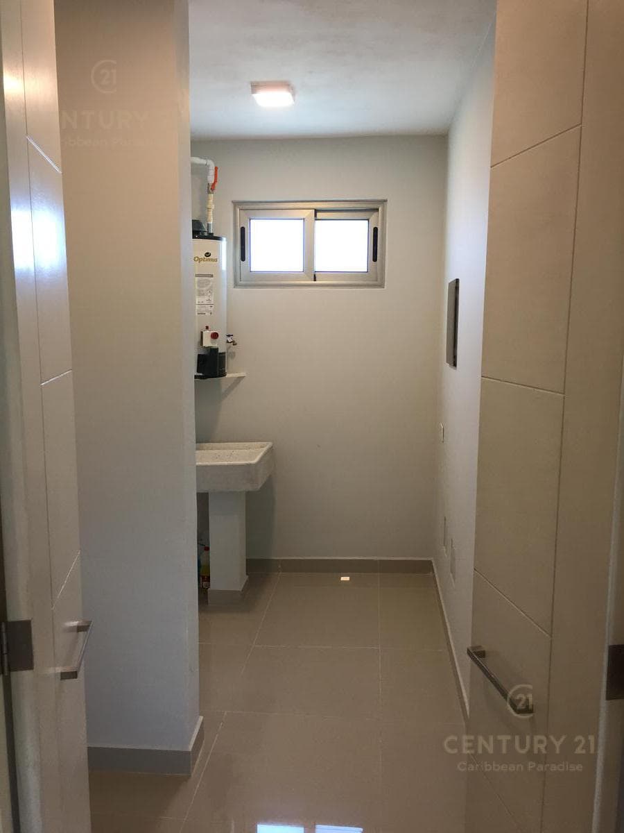 Espaciosos departamentos de 2 recámaras en Playa del Carmen P2374