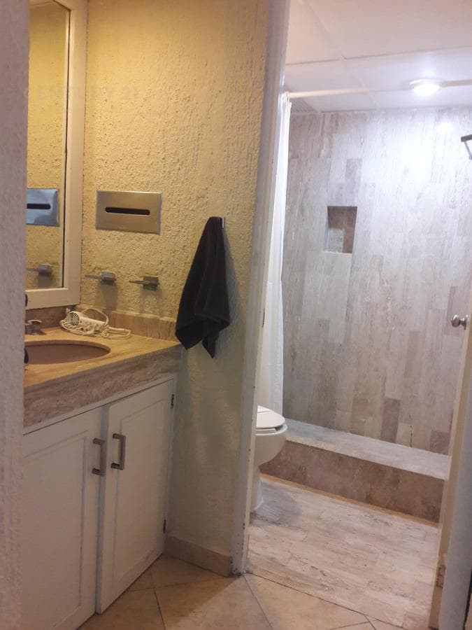 Departamento de 1 Recámara Frente al Mar en Venta en Cancún | C3977