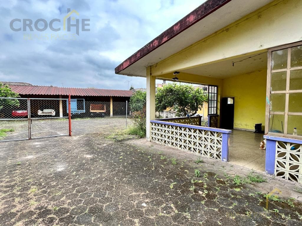 Land for rent in Xico, Veracruz, downtown area, for commercial use.