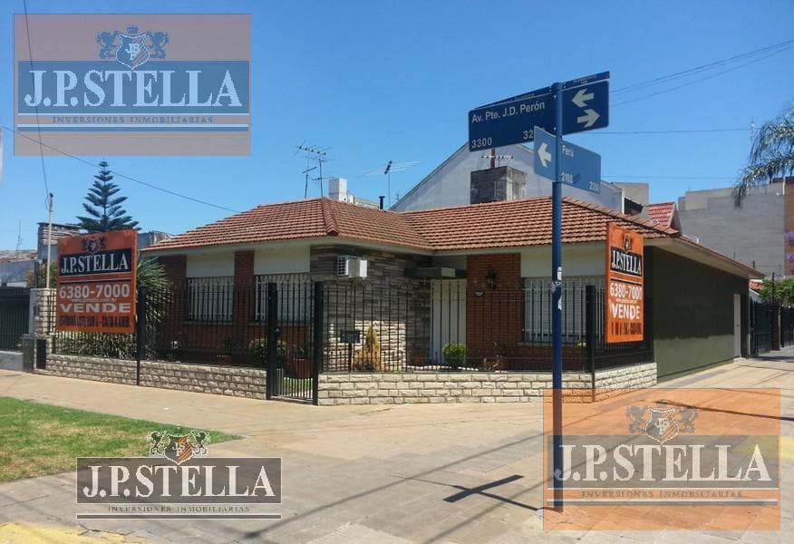 Casa 4 Amb - Lote 198 m² c/Cochera - S.Justo (Ctro)