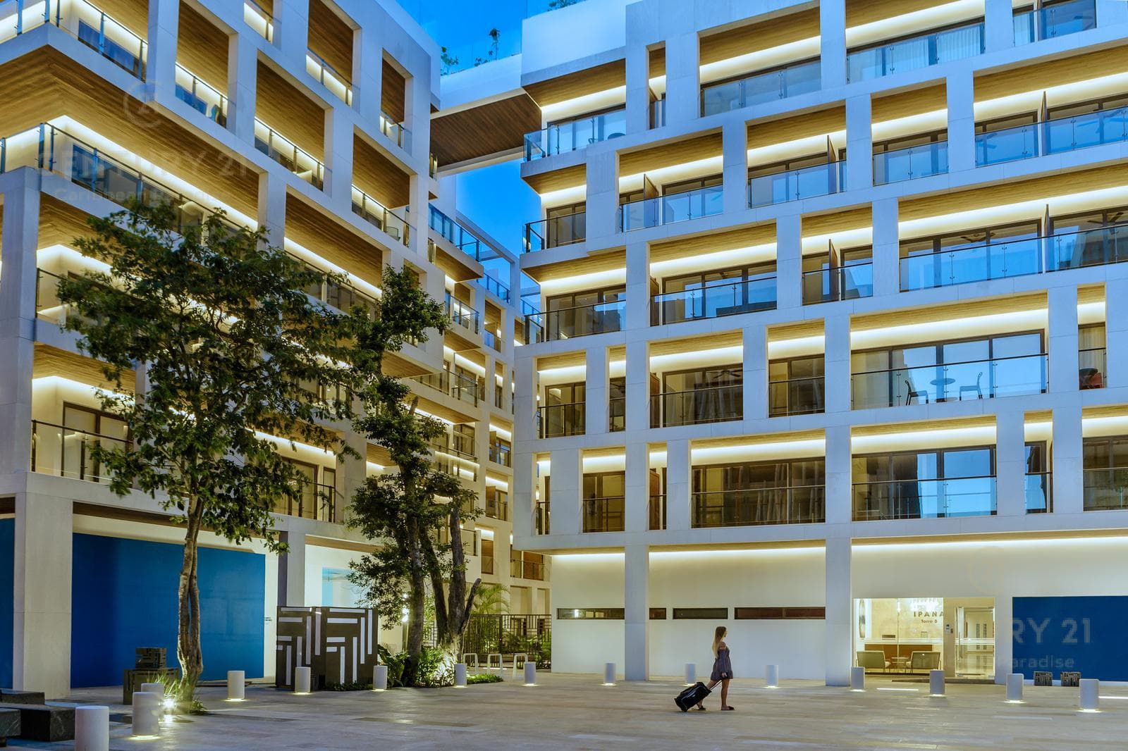 Penthouse 3 rec en exclusiva zona del centro Playa del Carmen P2120