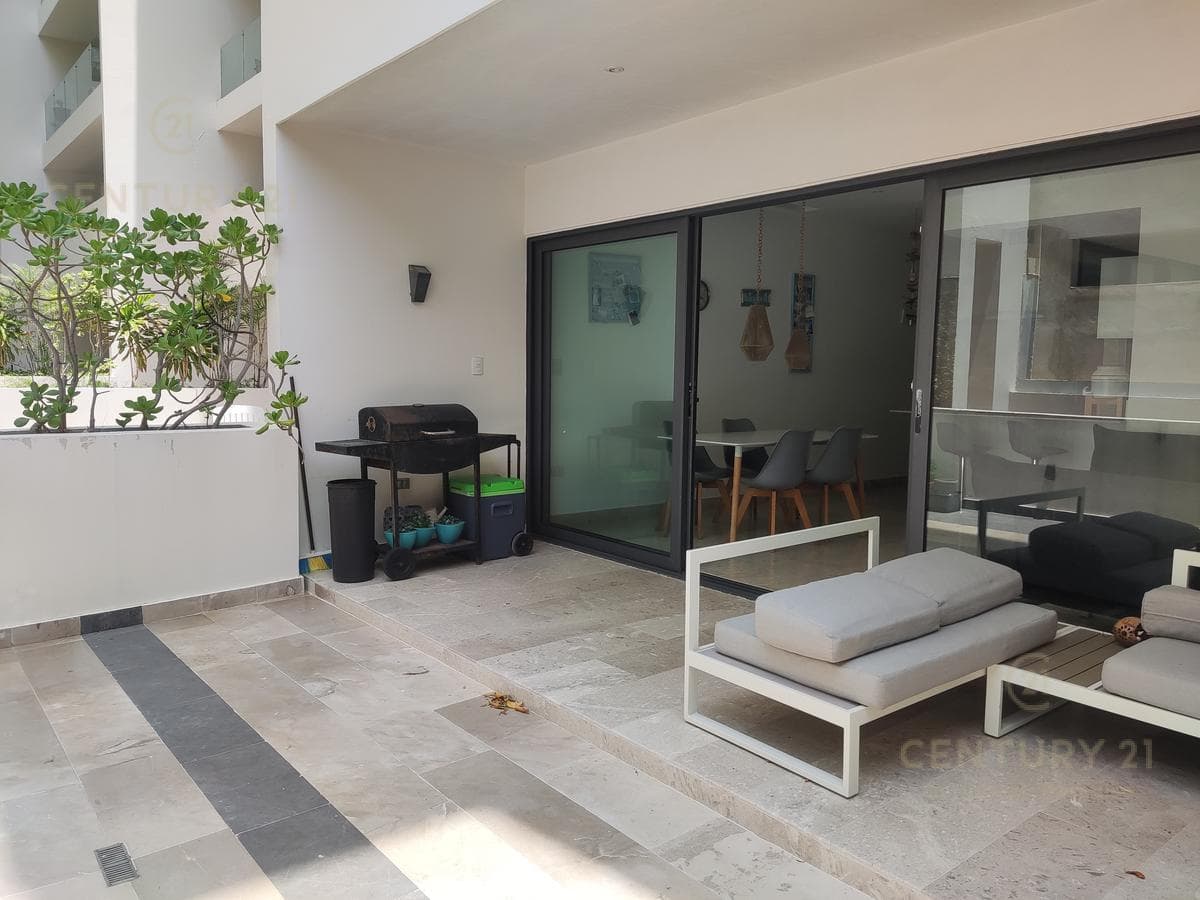 Departamento 1 Recámara en Venta con Vista al Mar | Cruz con Mar Playa del Carmen | P3348
