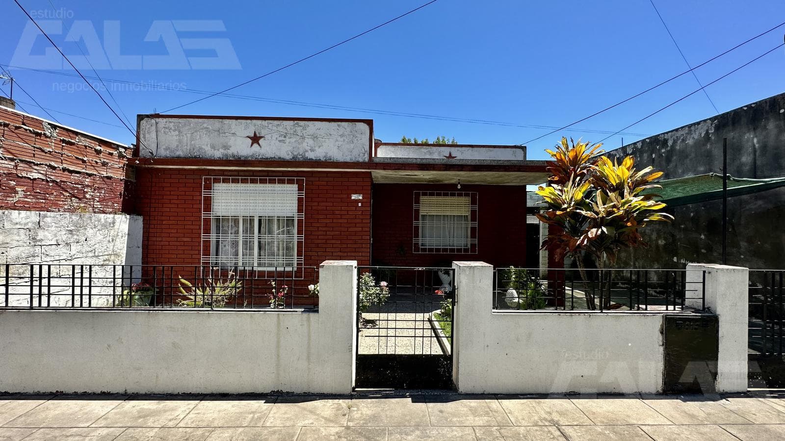 3-room house - Garage - 2 bedrooms - Detached apartment - Morón