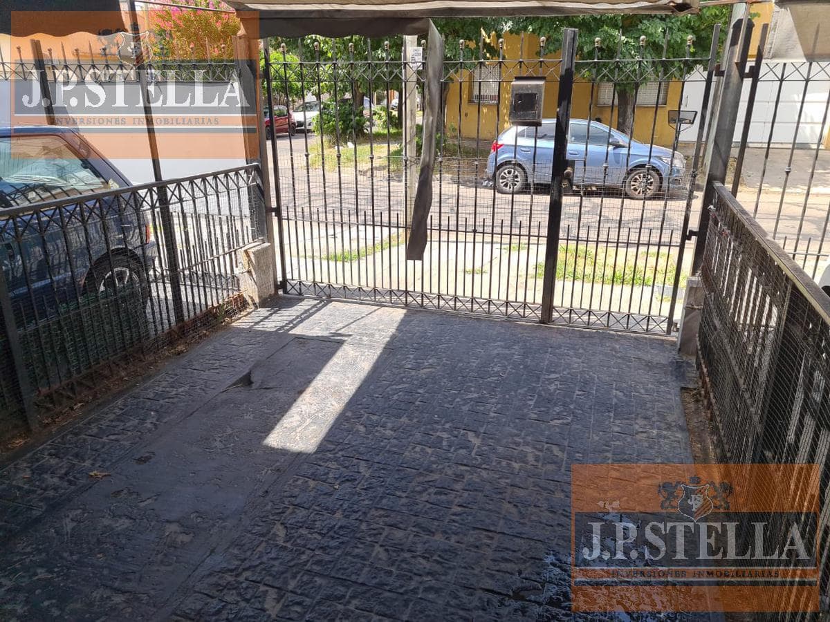 Duplex 4 Amb. de 72 m² c/ Garage y Patio - Ramos Mejia