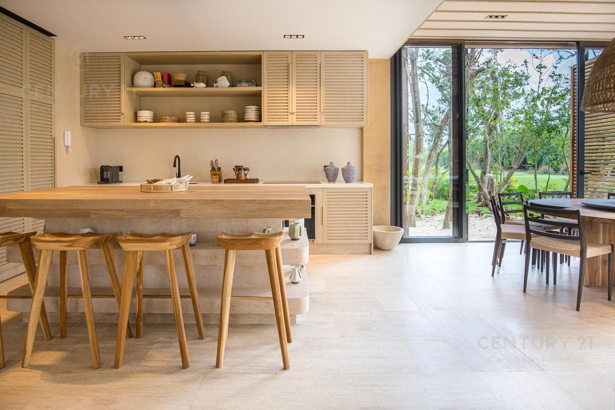 Increible casa en zona residencial prvilegiada de Playa del Carmen P3452