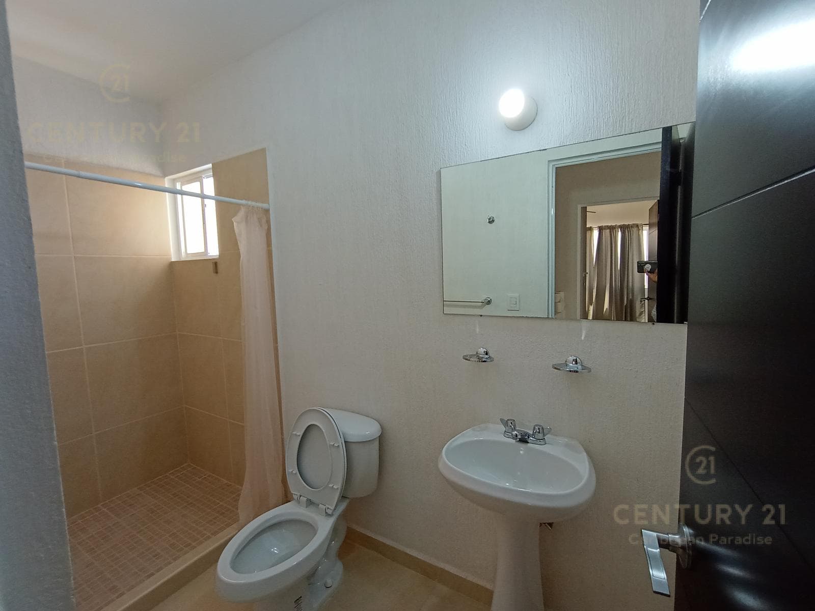 House for Sale: Okume Los Olivos 3 Model, Playa del Carmen, P4192