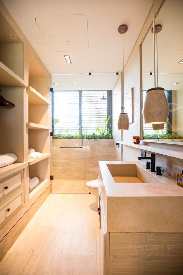 Increible casa en zona residencial prvilegiada de Playa del Carmen P3452