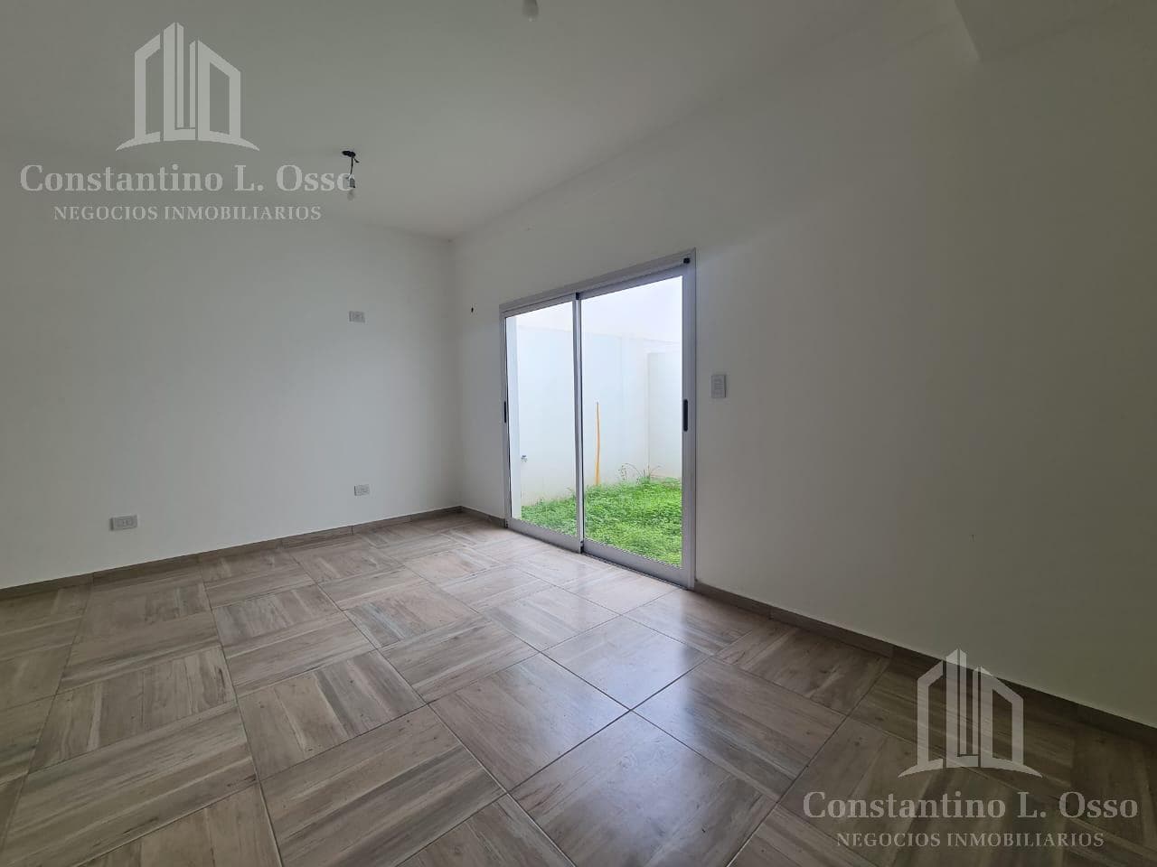 Studio apartment in Temperley -