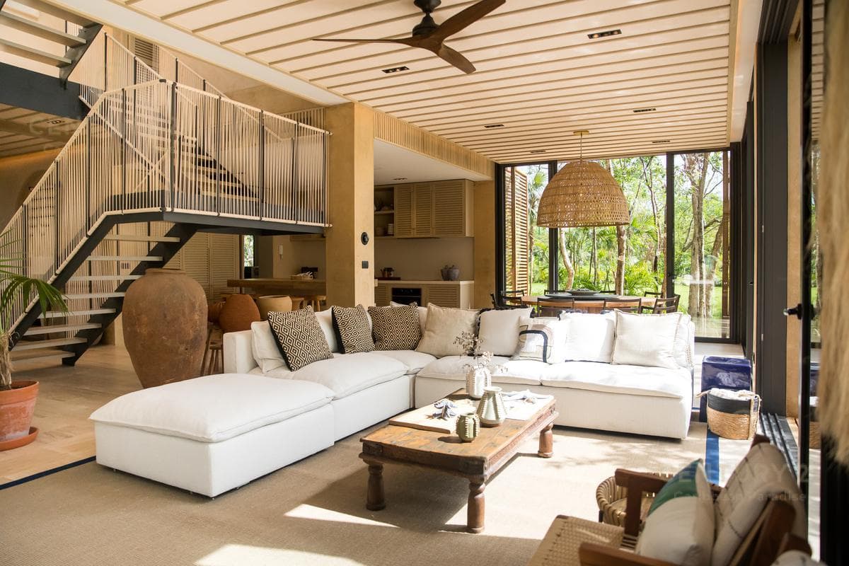 Increible casa en zona residencial prvilegiada de Playa del Carmen P3452