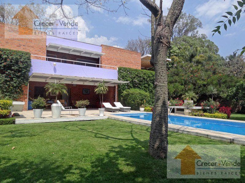 Furnished House for Rent in Tepoztlán, Morelos, with Panoramic Mountain Views and a Heated Pool