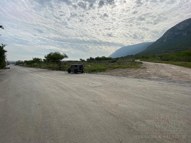 Land for Sale, Escobedo, Nuevo León: 52,187,200 meters.