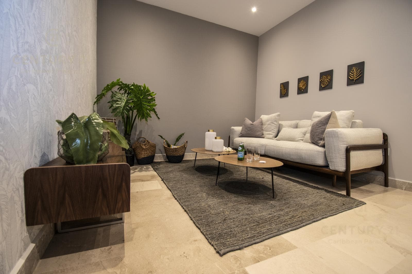 Luxury Condo for Sale in Puerto Cancún C3781