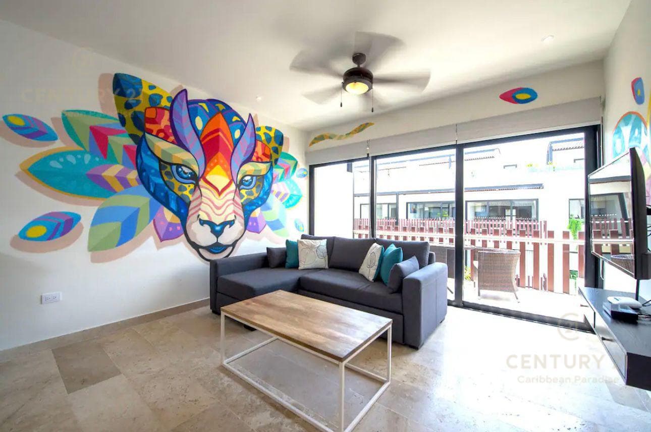 Beautiful, Fully Furnished 1-Bedroom Penthouse for Sale in a Prime Location in Playa del Carmen P418