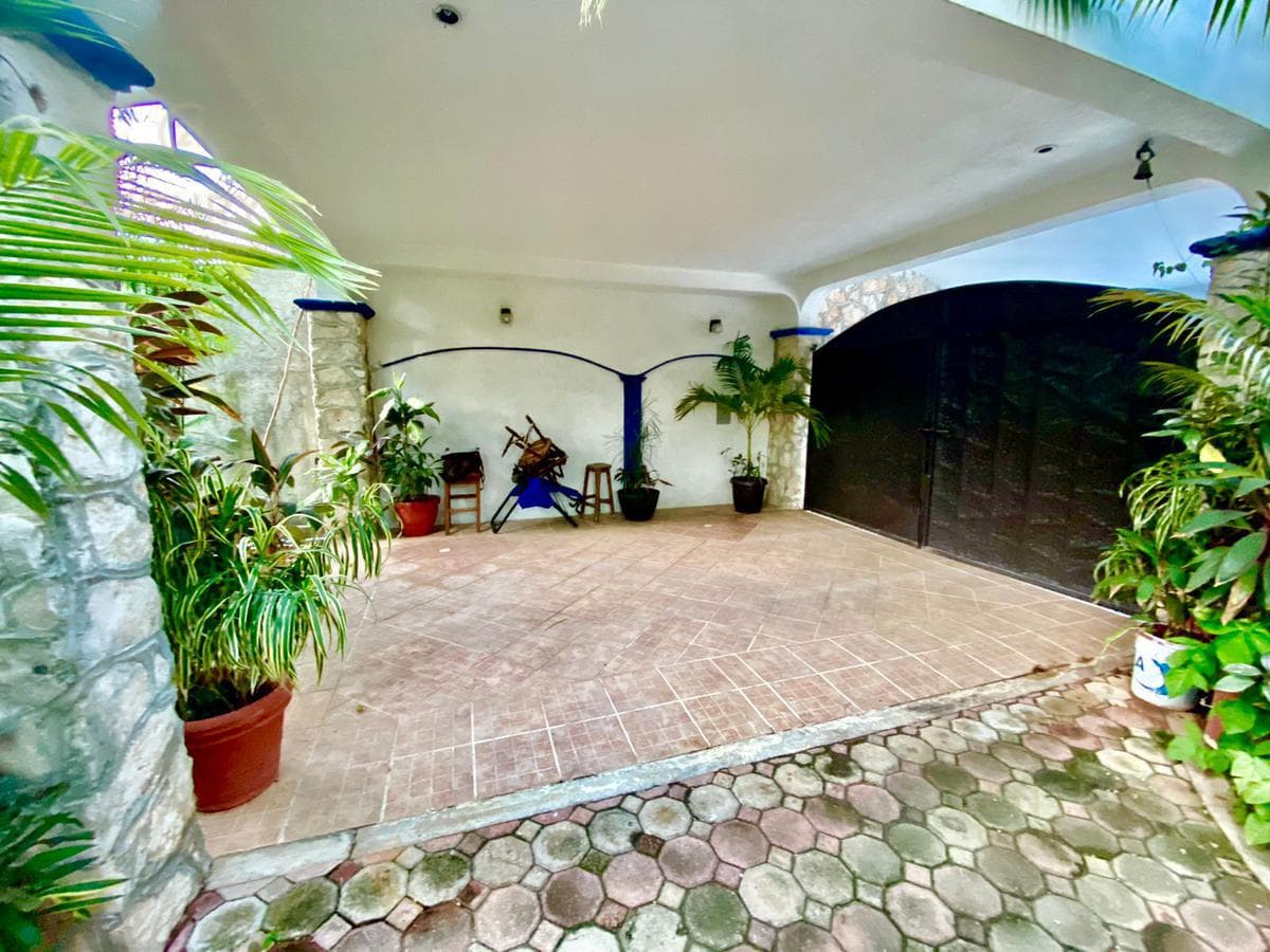 Amplia Casa en Renta en Cancun con Piscina C3169