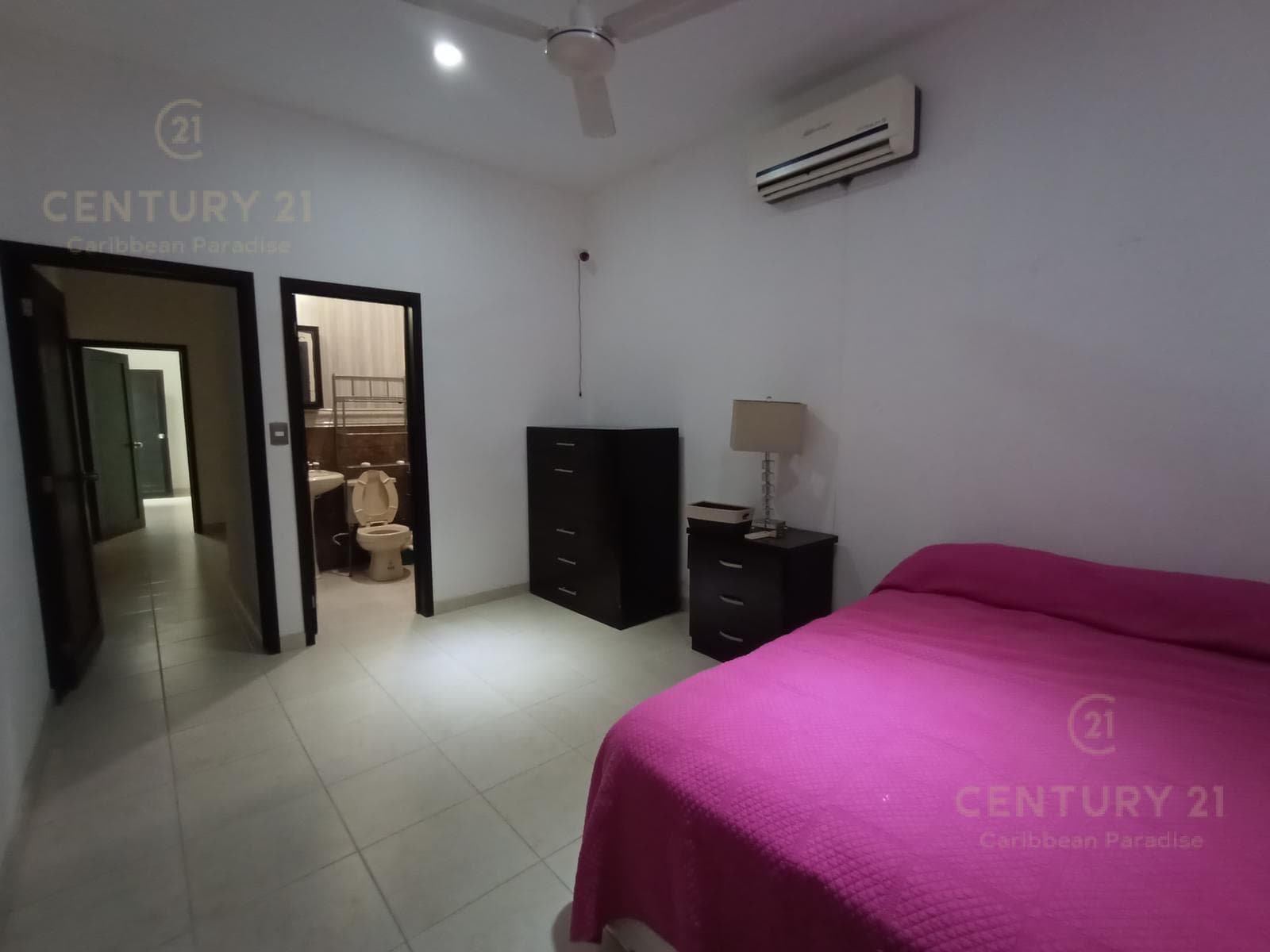 Spacious 6-Bedroom Tuscan-Style House on Chemuyil Avenue, Playa del Carmen P4117