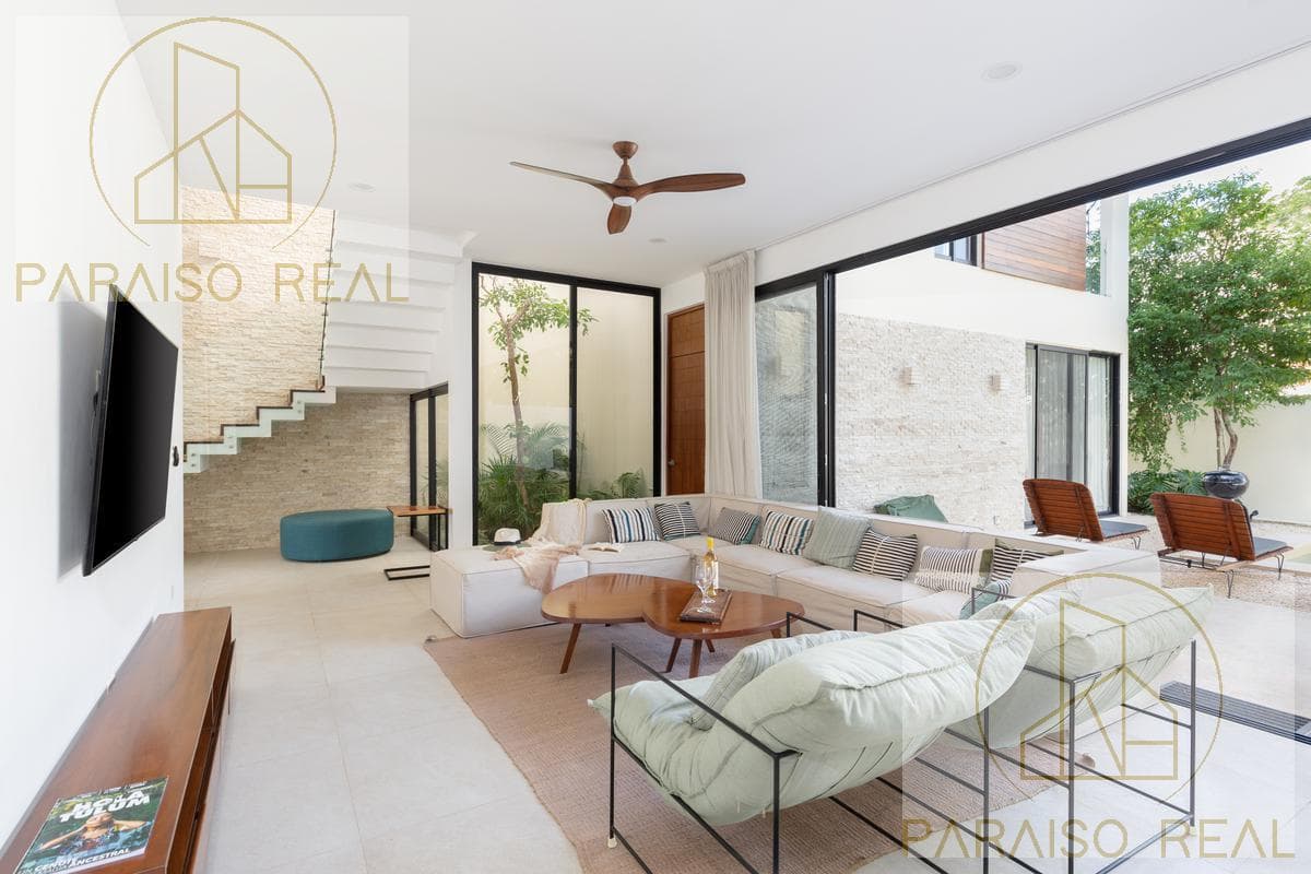Luxury 4-bedroom villa in Aldea Zama Private with a pool and 24-hour security
