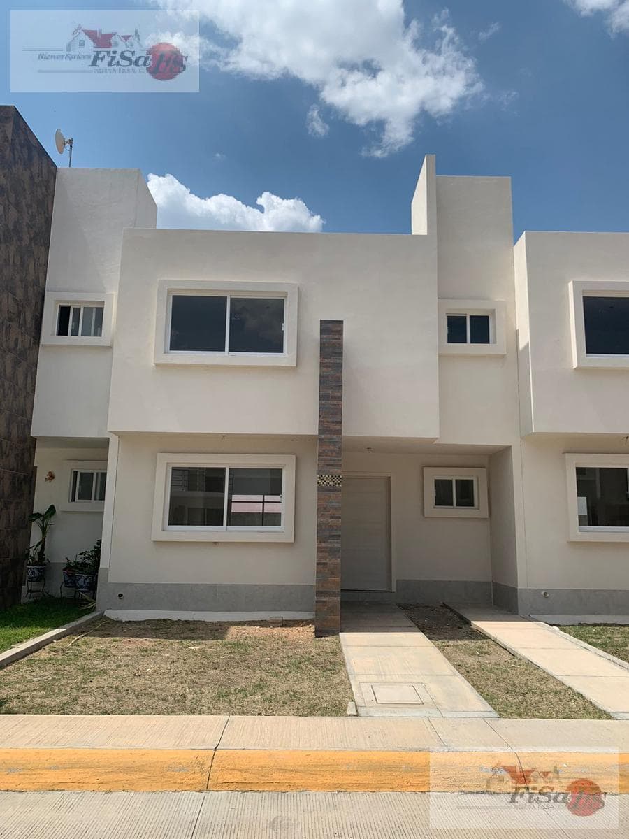 House - Bosques de San Juan-Viñedos Subdivision