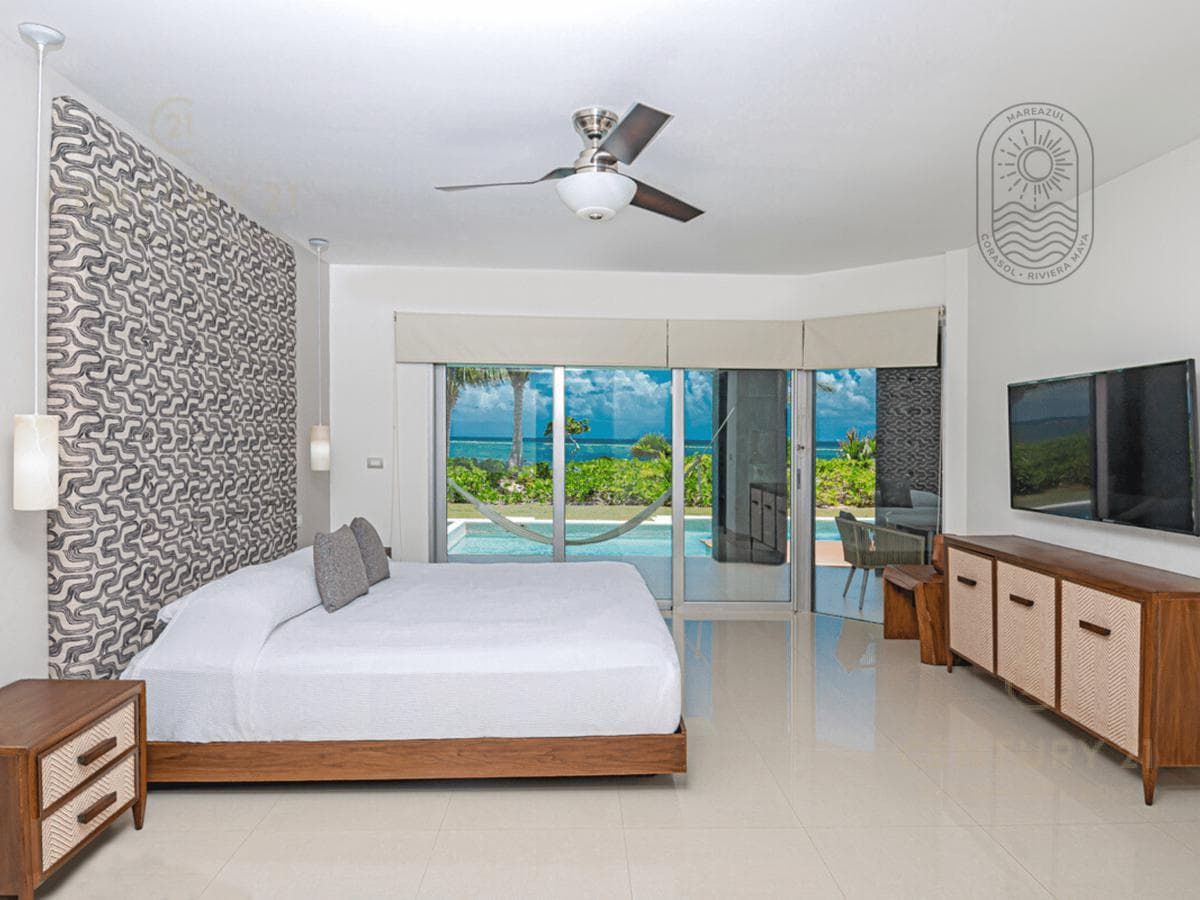 Increíble Departamento en Venta de 3 rec en lujoso Condominio cerca del Mar P3984