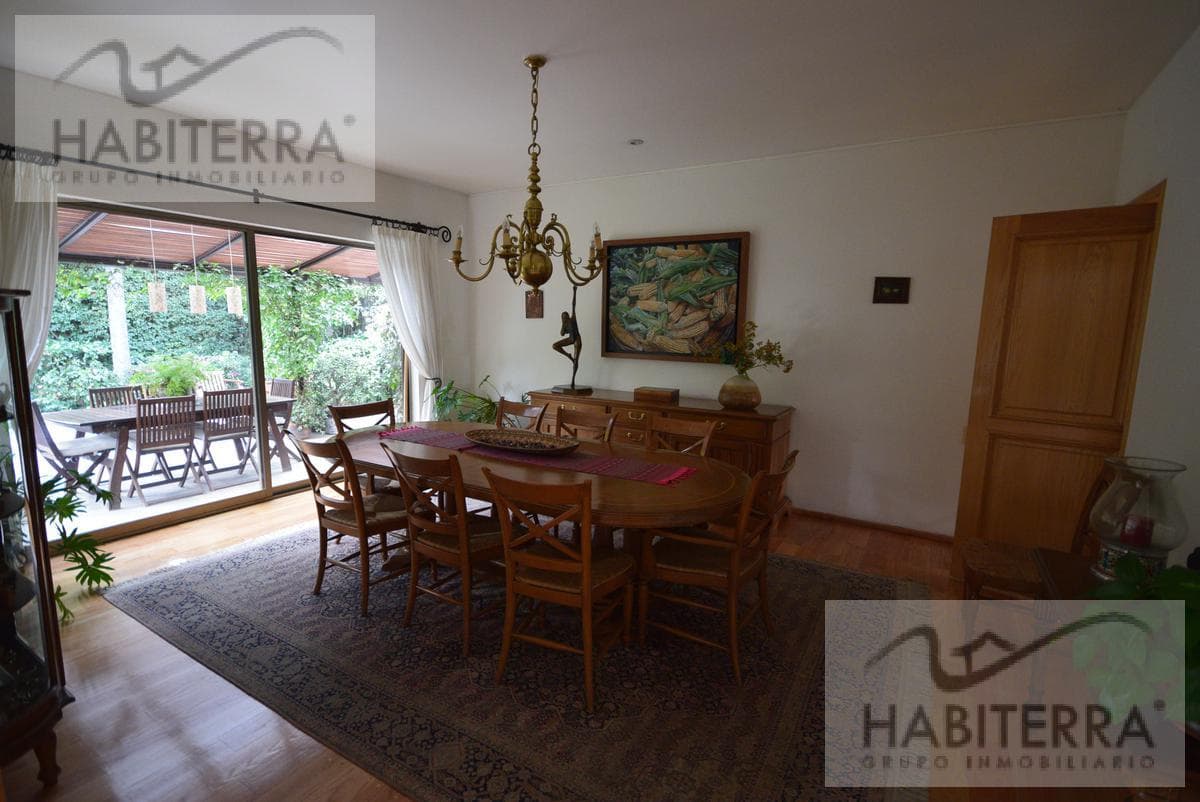 Venta agradable Casa en Lomas de Vista Hermosa