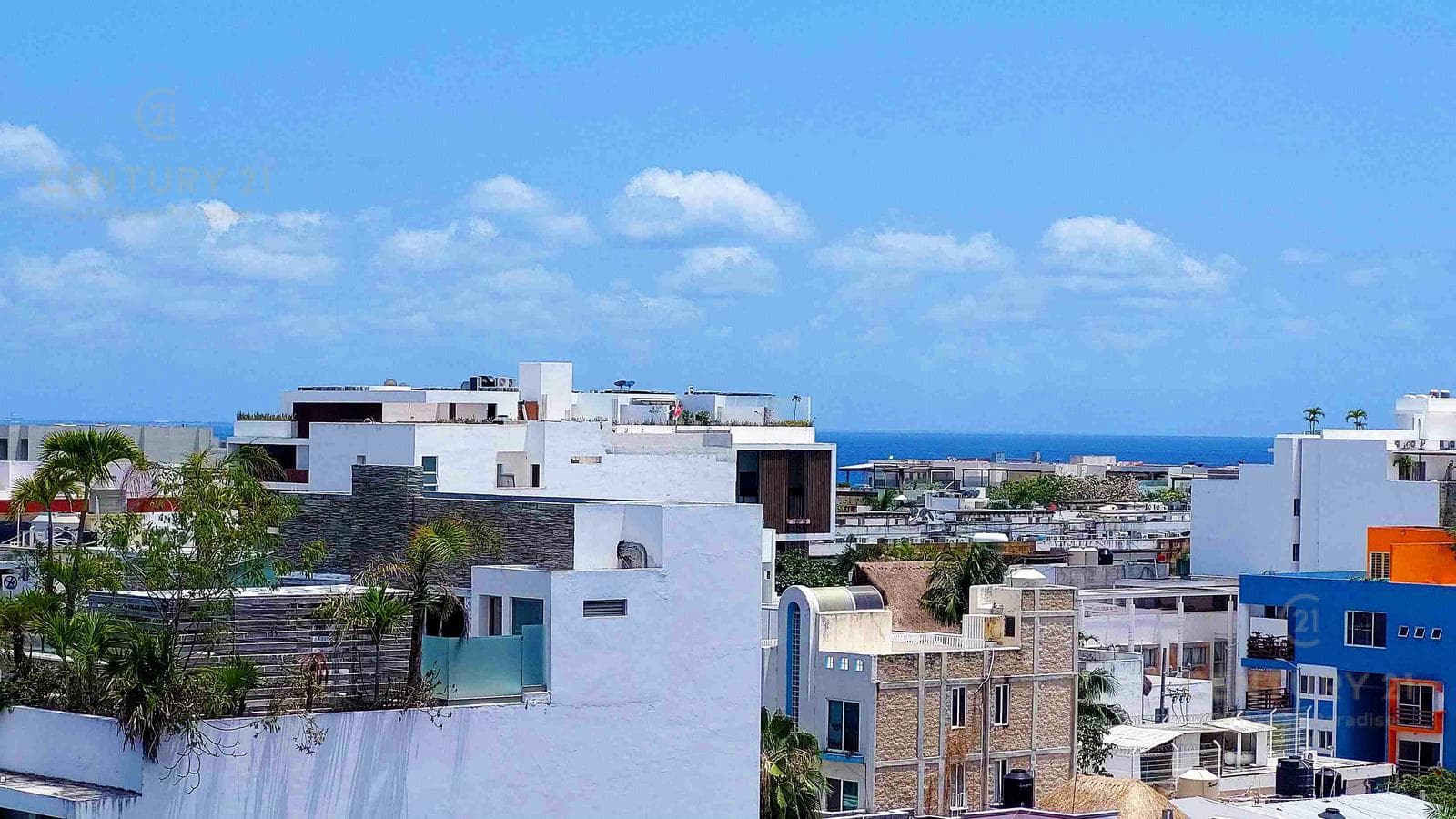 Estudio en venta listo para rentar a 1 cuadra de 5ta ave Playa del Carmen P4015