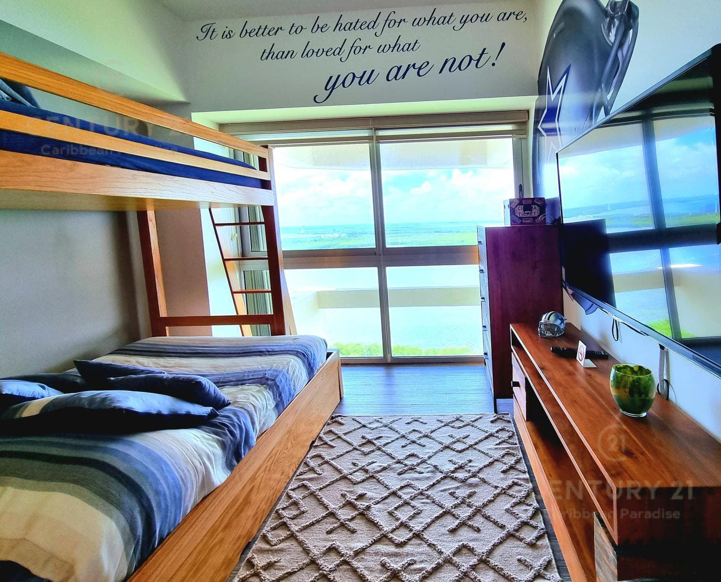 Exclusive Ocean View Penthouse for Sale in the Lahia Condo. Hotel Zone, Cancun C3797