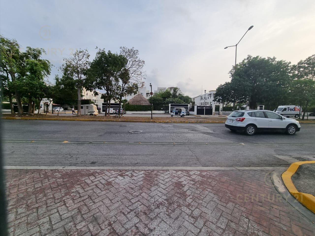 2-bedroom furnished apartment for rent. Privada Morell, Playa del Carmen P4116