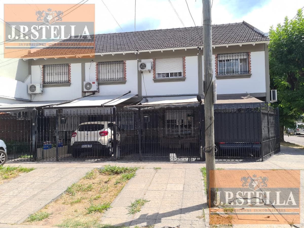 Duplex 4 Amb. de 72 m² c/ Garage y Patio - Ramos Mejia
