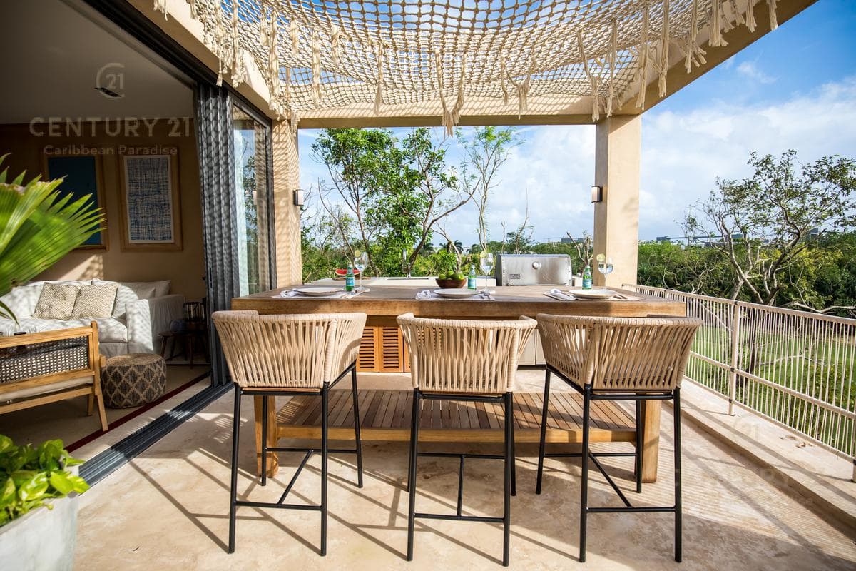 Increible casa en zona residencial prvilegiada de Playa del Carmen P3452