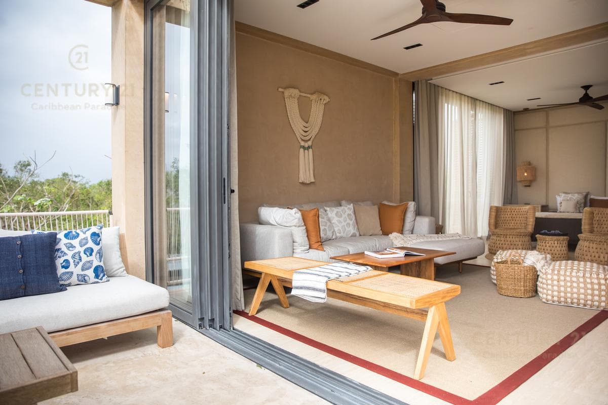 Increible casa en zona residencial prvilegiada de Playa del Carmen P3452