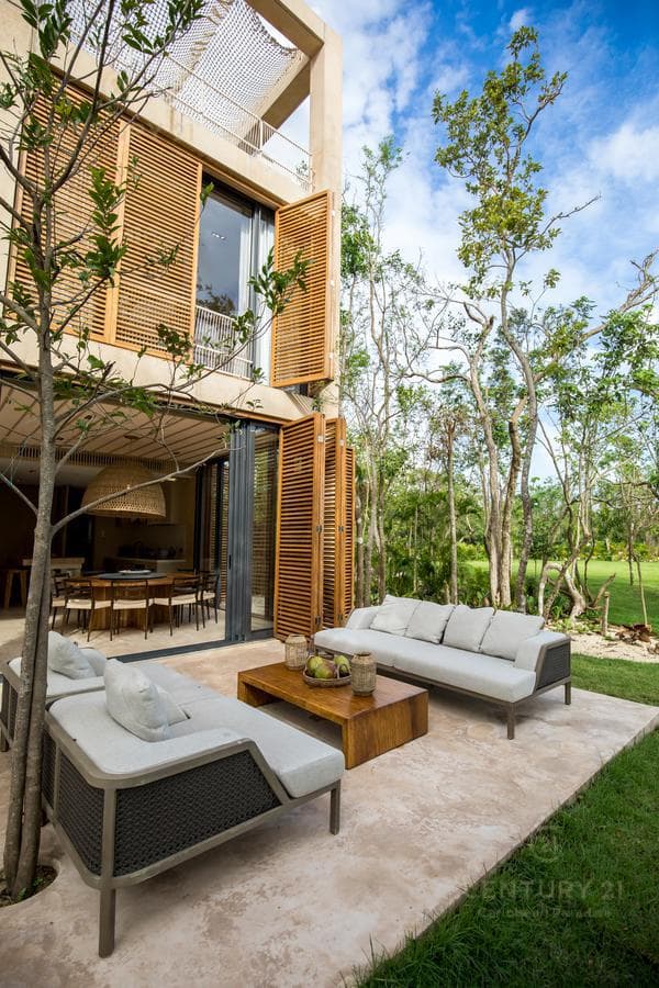 Increible casa en zona residencial prvilegiada de Playa del Carmen P3452