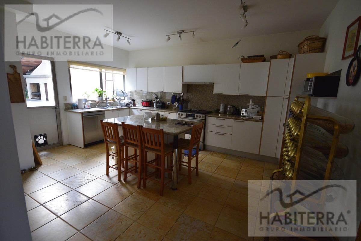 Venta agradable Casa en Lomas de Vista Hermosa