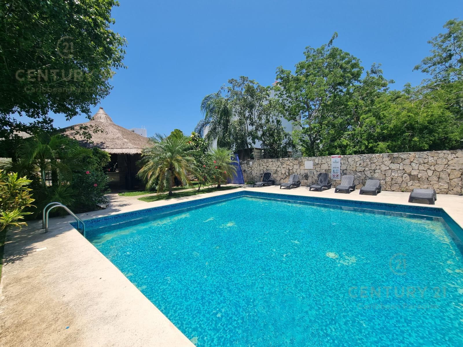 Casa 3 Recamaras en Venta | Nuevo Playa del Sol | Con Alberca Privada | P3918