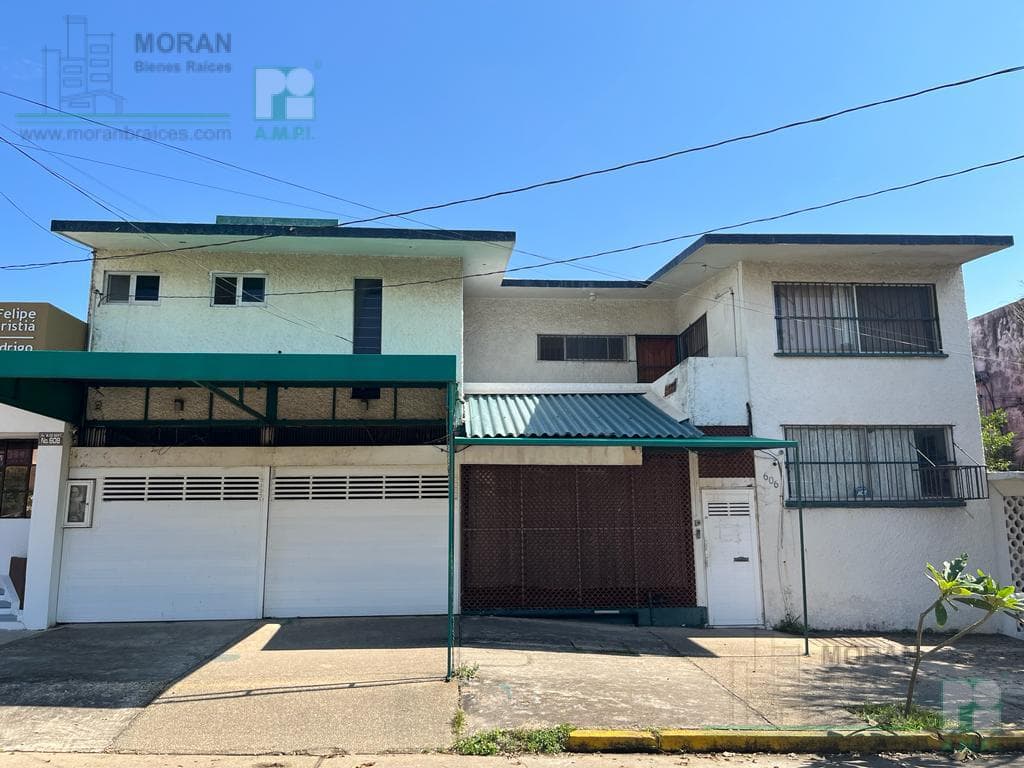 Centrally Located House for Sale, Coatzacoalcos, Ver.