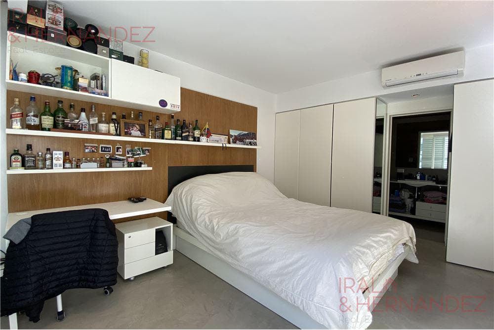 5-ROOM APARTMENT FOR SALE WITH MAID'S QUARTERS IN BELGRANO