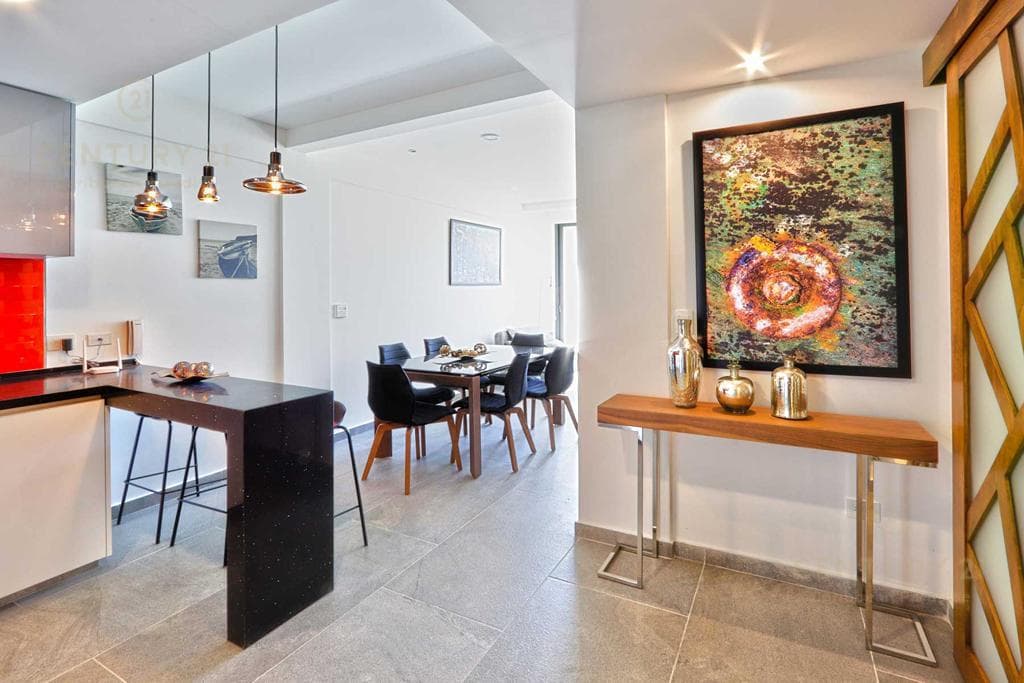 Venta de bonito departamento 1 hab sobre la 5ta avenida en Playa del CarmenP1979